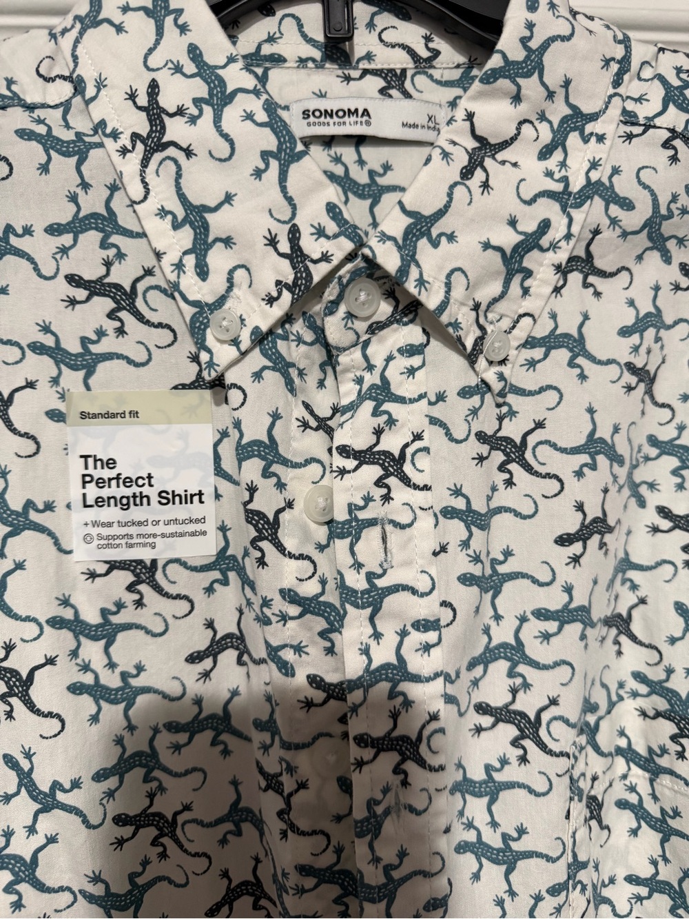 Sonoma White Short-Sleeve Button-Down Shirt with Blue Lizard Print - Picture 3 of 5